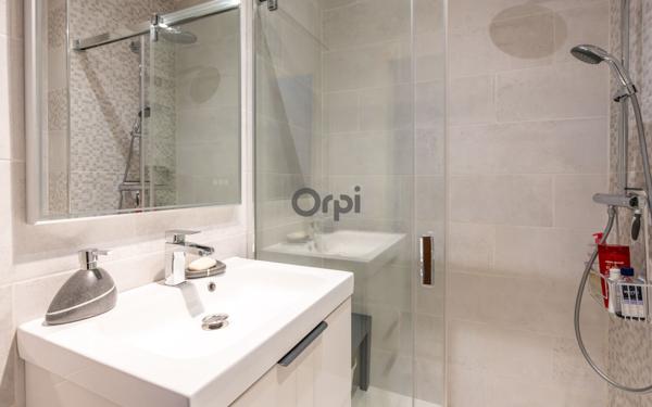 Maison à vendre    6 pièces • 101,95 m2 Joinville-le-Pont