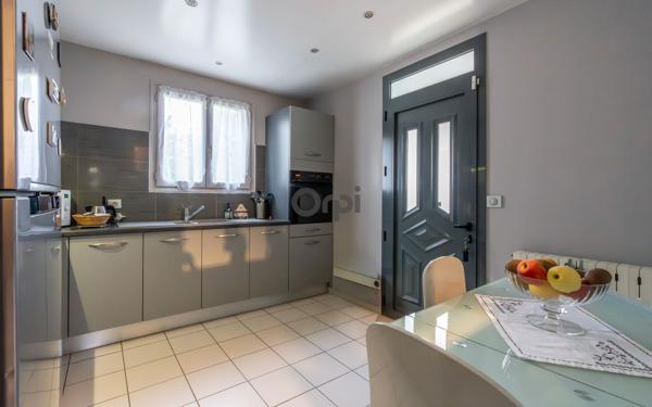 Maison à vendre    6 pièces • 101,95 m2 Joinville-le-Pont