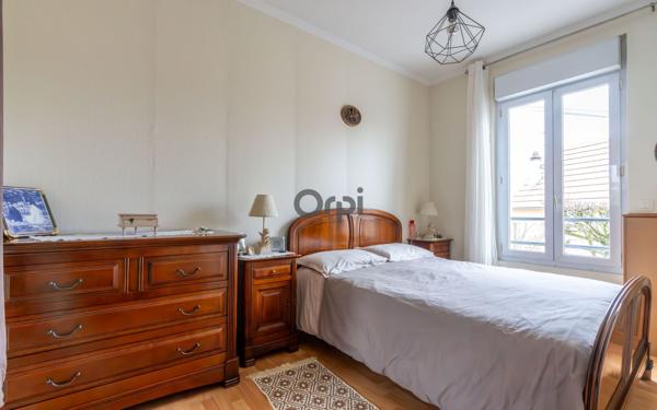 Maison à vendre    6 pièces • 101,95 m2 Joinville-le-Pont