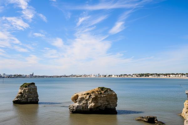 En Exclusivité ! Sur la Corniche de Vallières, une Ambiance Différente