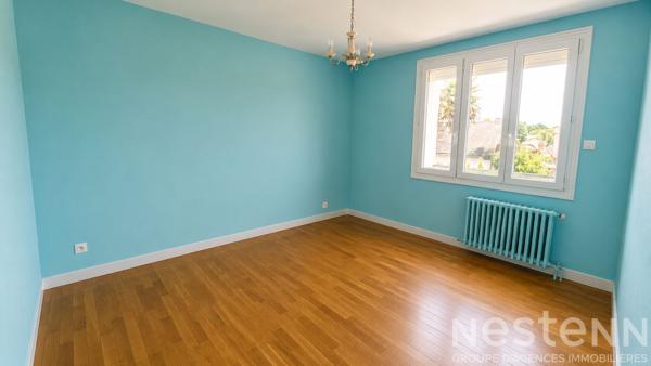 Maison de 157 m² hab. + grenier de 65 m² au sol
