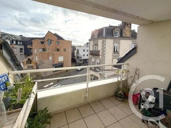 Appartement à vendre  3 pièces - 62,30 m 2   VANNES  - 56