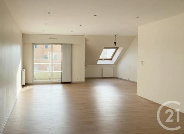 Appartement à vendre  3 pièces - 62,30 m 2   VANNES  - 56