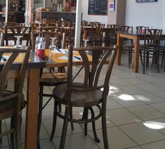 84000 AVIGNON - BAR RESTAURANT , FDJ, PMU