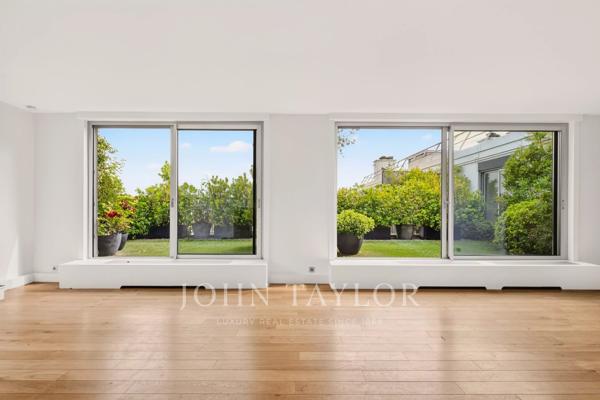 Passy / Muette - Exceptionnel penthouse avec terrasse panoramique et vue Tour Eiffel