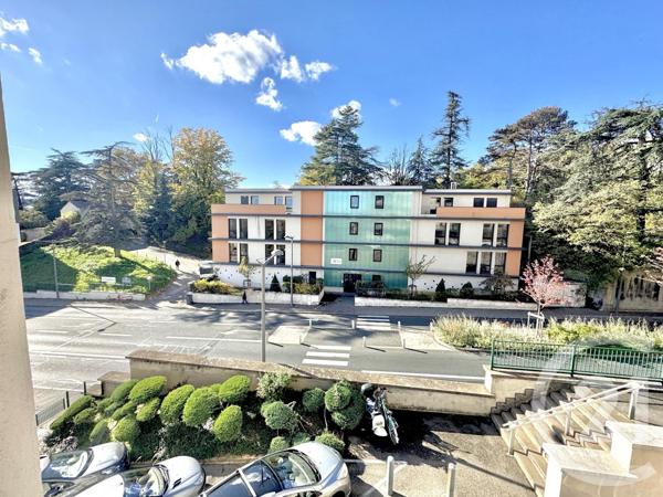 Appartement T5 à vendre  5 pièces - 91,94 m2 OULLINS - 69