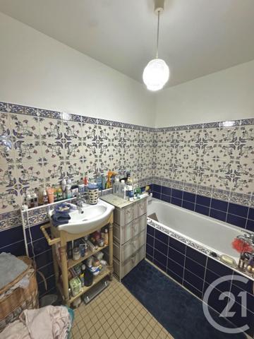 Appartement T5 à vendre  5 pièces - 91,94 m2 OULLINS - 69