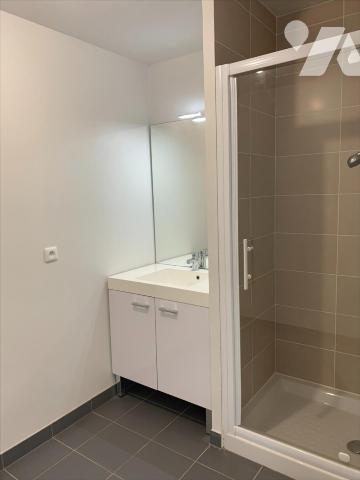 MAROMME CENTRE F2 AVEC BALCON ET GARAGE FERME