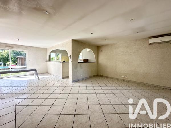 Maison à vendre 4 pièces 128 m² Sainte-Bazeille