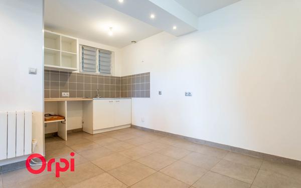 Appartement à vendre    7 pièces • 147,11 m2 Irigny