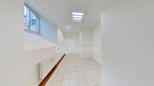 Local/bureau à vendre DOLE (39) Local professionnel – Idéal profession libérale