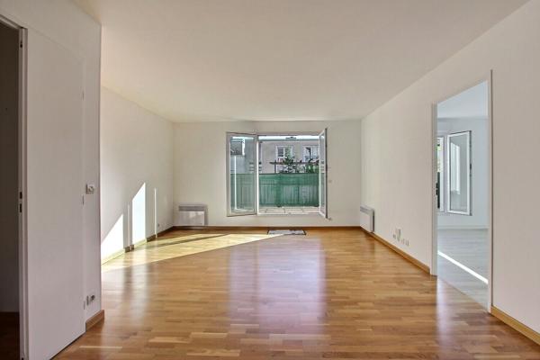 VILLENEUVE LA GARENNE - QUARTIER APOLLONIA - DUPLEX DE 5 PIECES AVEC TERRASSE