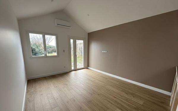 Maison à vendre    2 pièces •  Saint-Vincent-de-Tyrosse