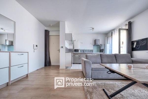 Appartement CLÉ EN MAIN - Hyper centre de LIMOURS