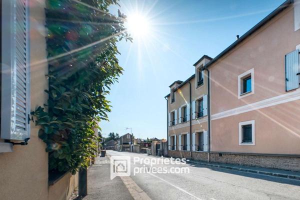 Appartement CLÉ EN MAIN - Hyper centre de LIMOURS