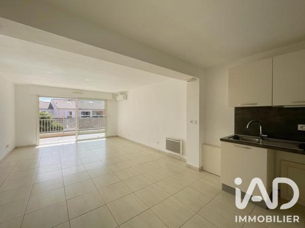 Appartement à vendre 2 pièces 53 m² Cogolin