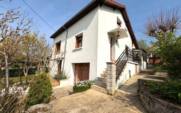 Maison à vendre    4 pièces •  Corbeil-Essonnes