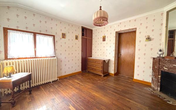 Maison à vendre    4 pièces •  Corbeil-Essonnes