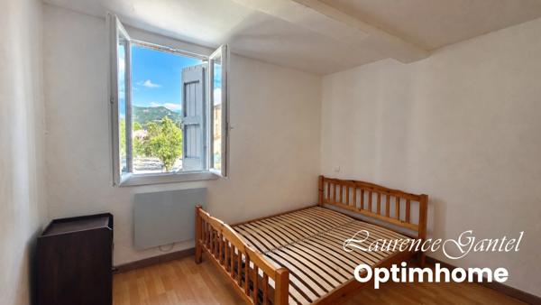 Appartement T2 au cœur de Barrême – Belle pièce de vie