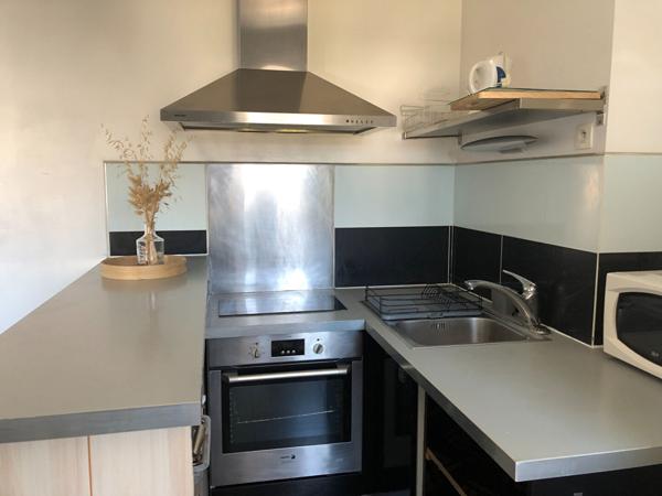 Appartement meublé à louer à Arradon centre de type T2 de 26.69 m², 33m² au sol