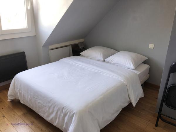 Appartement meublé à louer à Arradon centre de type T2 de 26.69 m², 33m² au sol