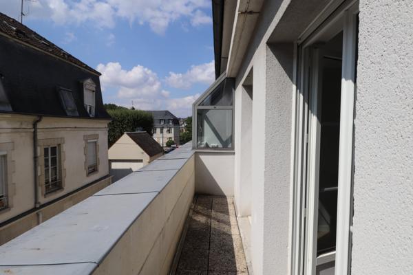 Appartement meublé situé à Compiegne 2 pièces 31,28 m2 Loi Carrez