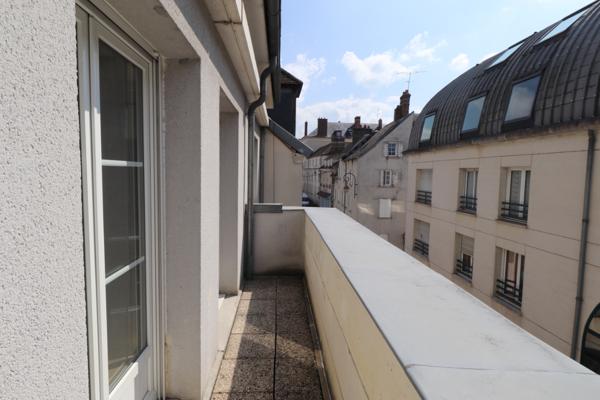 Appartement meublé situé à Compiegne 2 pièces 31,28 m2 Loi Carrez