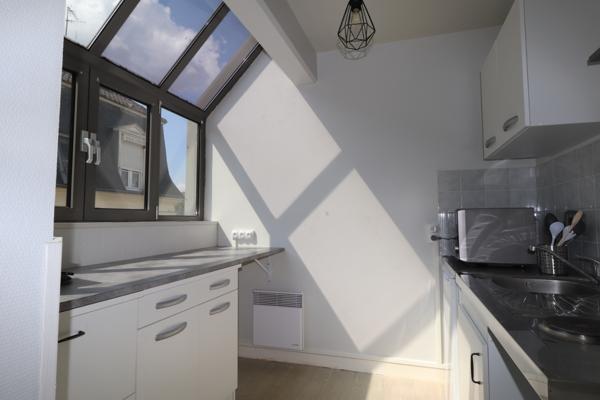 Appartement meublé situé à Compiegne 2 pièces 31,28 m2 Loi Carrez