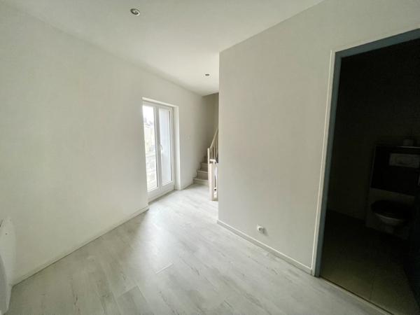 MAISON REZE PONT ROUSSEAU