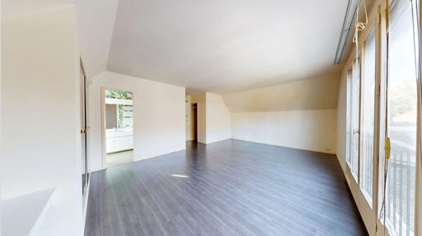 Maison 8 pièce(s) 236 m2