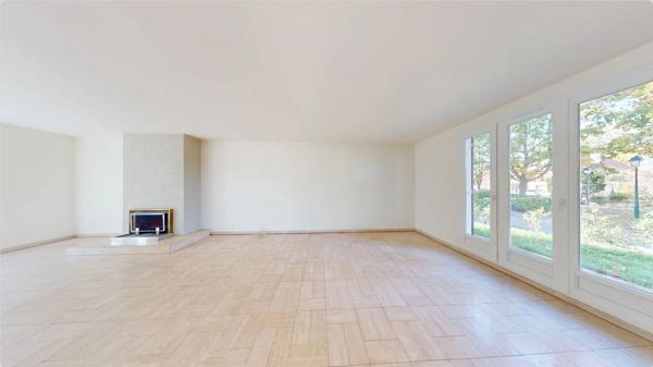 Maison 8 pièce(s) 236 m2