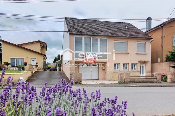 Maison individuelle sur 23 ares constructibles!