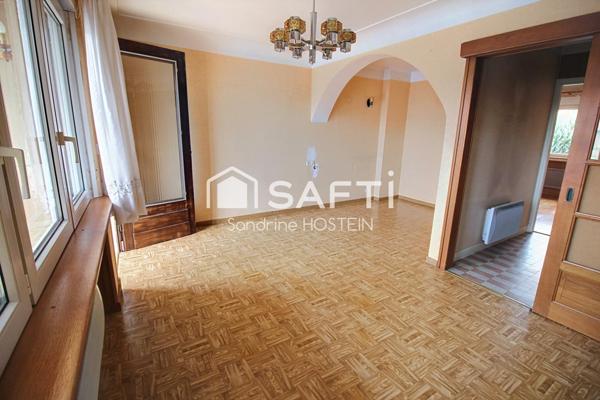 Maison individuelle sur 23 ares constructibles!