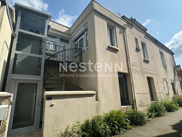 Hyper centre de Questembert avec ascenseur privatif 120 m² - T6