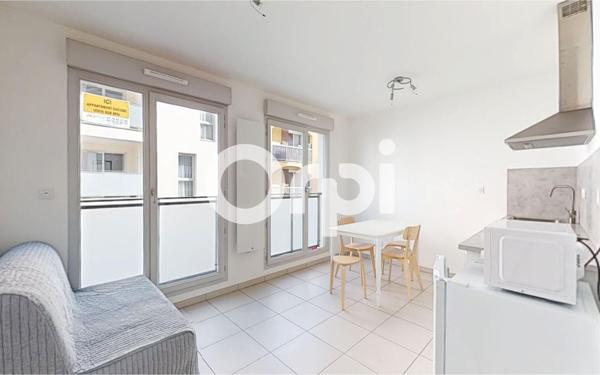 Appartement à louer    1 pièce • 25,60 m2 Bron