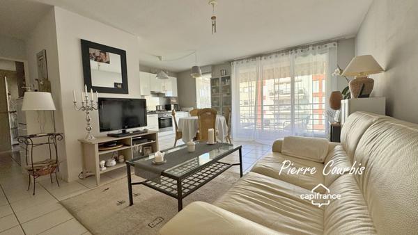 Appartement à vendre 3 pièces VENISSIEUX (69) avec BALCON ET GARAGE