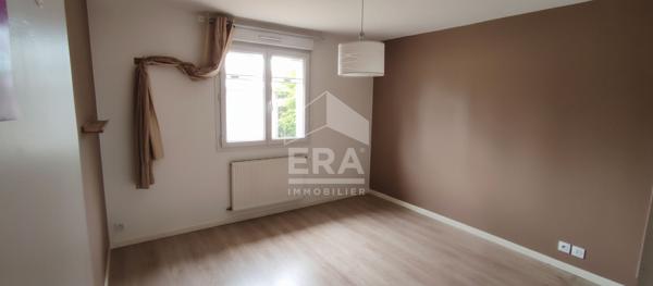 Maison Le Deschaux 5 pièce(s) 108 m², 4 chambres, quartier calme, terrain clos