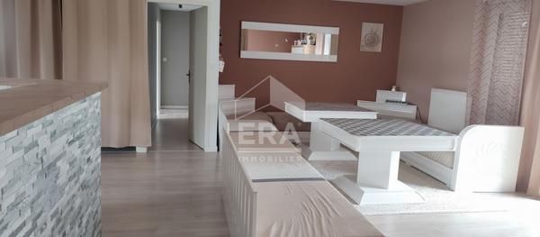 Maison Le Deschaux 5 pièce(s) 108 m², 4 chambres, quartier calme, terrain clos