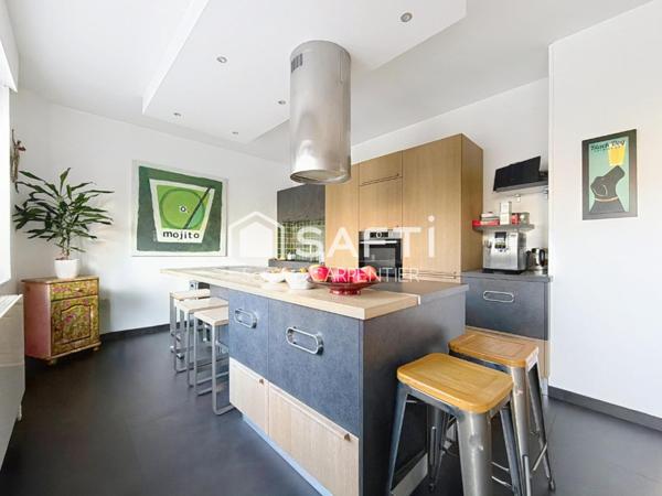 Maison d'exception avec piscine chauffée, idéalement située au cœur d'Illkich