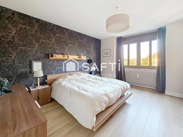 Maison d'exception avec piscine chauffée, idéalement située au cœur d'Illkich