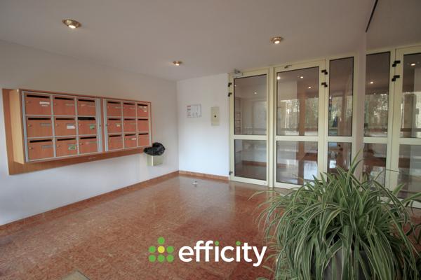 Appartement
         3 pièces
        - 72 m² Exclusivité 240 000 € *