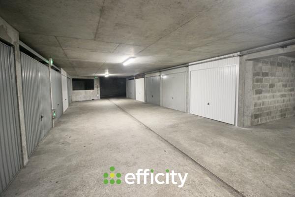 Appartement
         3 pièces
        - 72 m² Exclusivité 240 000 € *