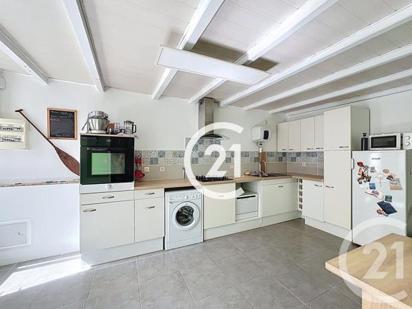 Maison à vendre  3 pièces - 91 m 2   COGNAC  - 16