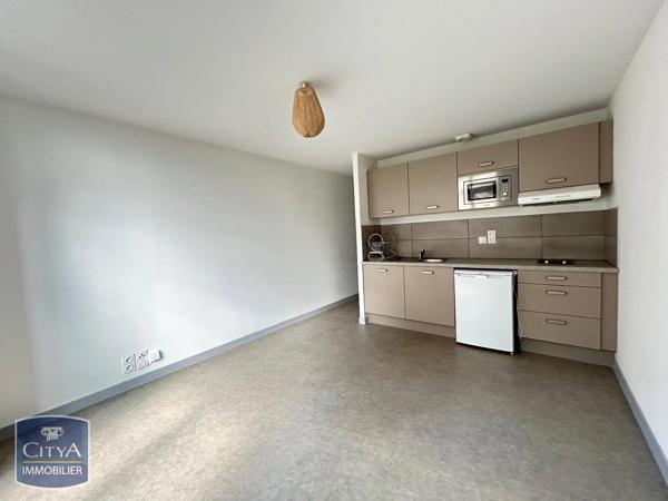 Appartement à louer 1 pièce 25.8m² Brive-la-Gaillarde (19100)