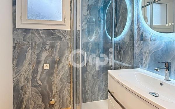 Appartement à vendre    1 pièce • 33 m2 Golfe Juan - Vallauris