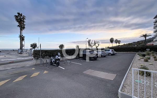 Appartement à vendre    1 pièce • 33 m2 Golfe Juan - Vallauris