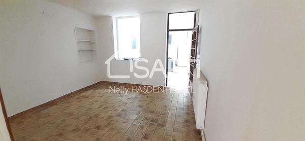 MAISON DE VILLE - 4 CHAMBRES - 5 GARAGES - IDEAL INVESTISSEURS