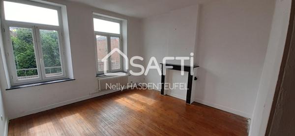 MAISON DE VILLE - 4 CHAMBRES - 5 GARAGES - IDEAL INVESTISSEURS