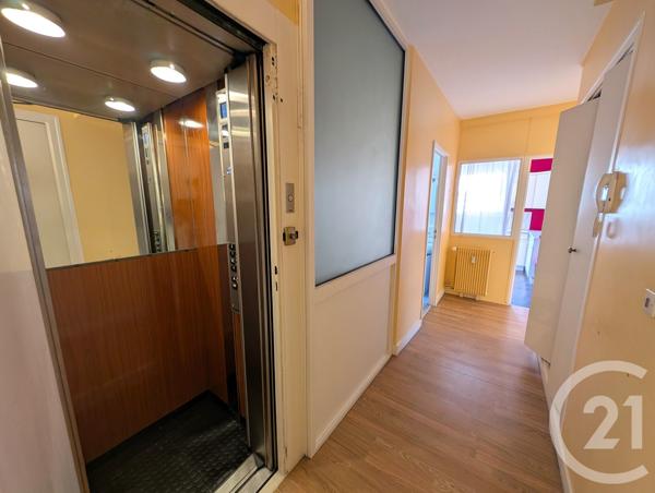 Appartement F4 à vendre  4 pièces - 91,23 m 2   LIMOGES  - 87