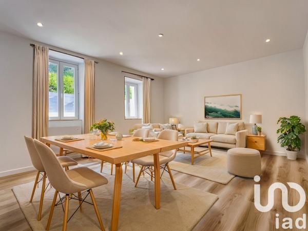 Maison 6 pièces de 103 m² à Salies-de-Béarn (64270)